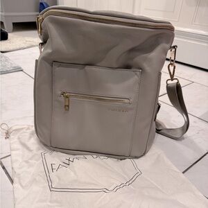 Fawn design diaper bag.
